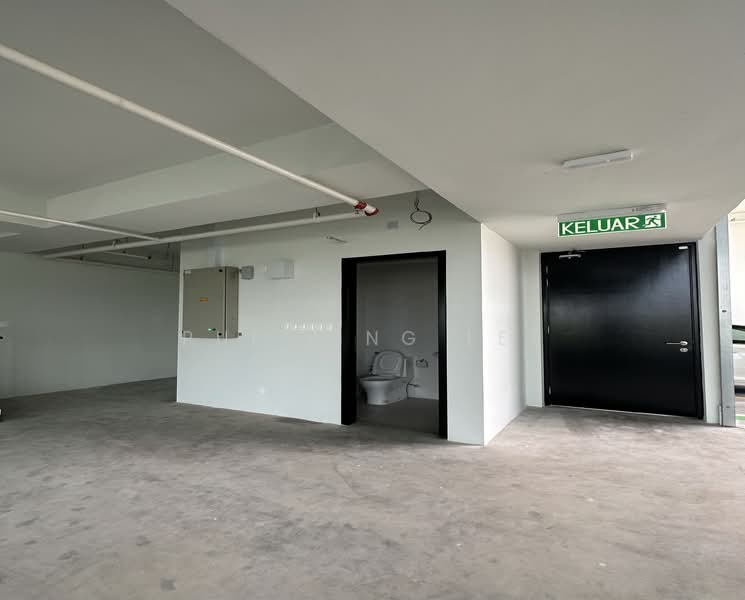 Warehouse for Rent in Kota Damansara (Selangor) - Pui Ling Lee - Bathroom - PropertyGuru.com.my