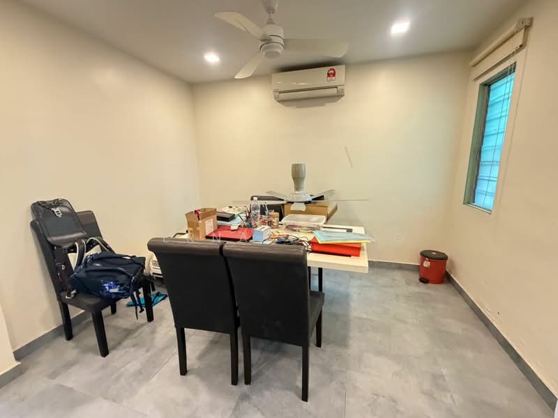 Terraced House for Sale in Kota Emerald (Rawang) - Bernard Ong - Study - PropertyGuru.com.my