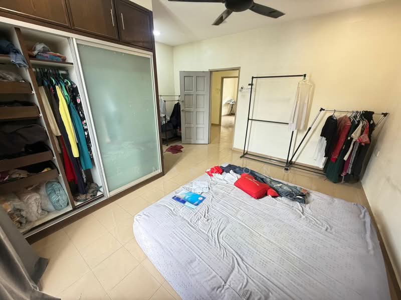 Terraced House for Sale in Kota Emerald (Rawang) - Bernard Ong - Bedroom - PropertyGuru.com.my