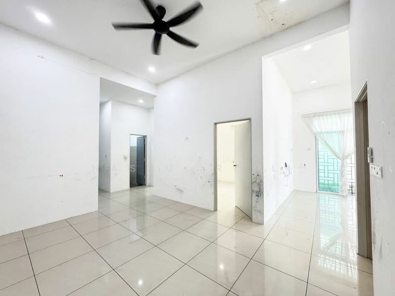 Rumah Berkembar untuk Dijual di Kulim (Kedah) - Hasrul Rosli - Living Room - PropertyGuru.com.my