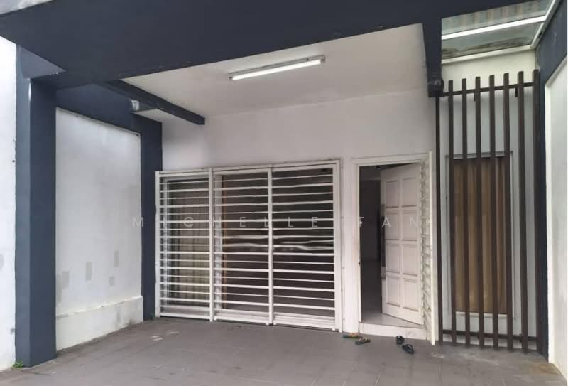Rumah Teres 3 Tingkat untuk Dijual di Kajang (Selangor) - Michelle Tan - Exterior - PropertyGuru.com.my