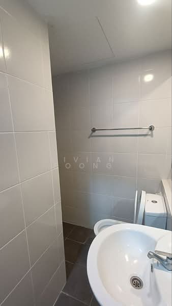 Service Residence for Rent at UniSuites @ Kampar - Vivian Foong - Bathroom - PropertyGuru.com.my