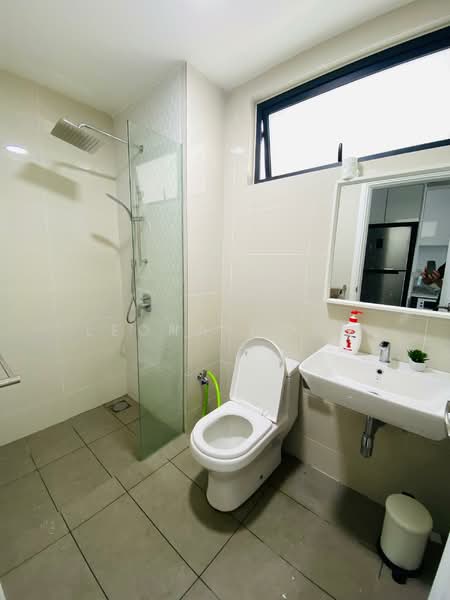 Servis Apartment untuk Disewa di Continew - Leona Wong - Bathroom - PropertyGuru.com.my