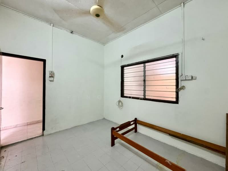Rumah Berkembar untuk Dijual di Tanjung Bungah (Penang) - Ping Koay - Bedroom - PropertyGuru.com.my