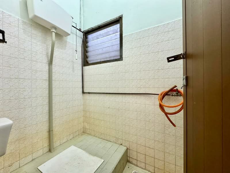 Rumah Berkembar untuk Dijual di Tanjung Bungah (Penang) - Ping Koay - Bathroom - PropertyGuru.com.my