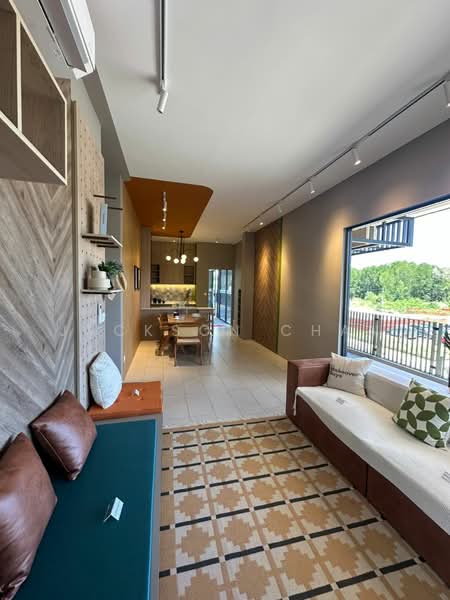 Pangsapuri untuk Dijual di Kayana Heights @ Ayuria Place, Alamesra - Jackson Chan - Living Room - PropertyGuru.com.my