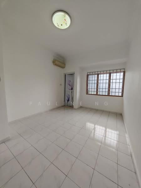 Rumah Flat untuk Dijual di Taman Johor Jaya - Pauline Ng - Interior - PropertyGuru.com.my