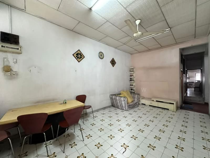 1-storey Terraced House for Sale in Taman Bukit Maluri (Kepong) - Mandy Liew - Living Room - PropertyGuru.com.my
