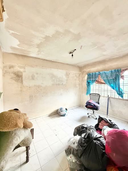 Flat for Sale at Sri Intan - Daniel Yong - Interior - PropertyGuru.com.my