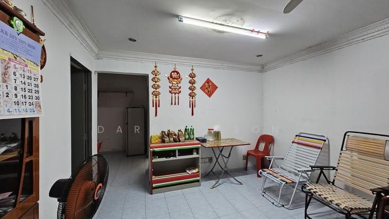 Apartment for Sale at Taman Petaling Utama Flat - Darren Leon - PropertyGuru.com.my