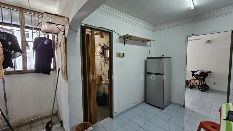Apartment for Sale at Taman Petaling Utama Flat - Darren Leon - PropertyGuru.com.my