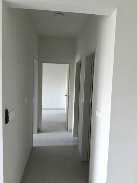 Pangsapuri untuk Disewa di Residensi Max - Ketty Ching - Corridor - PropertyGuru.com.my