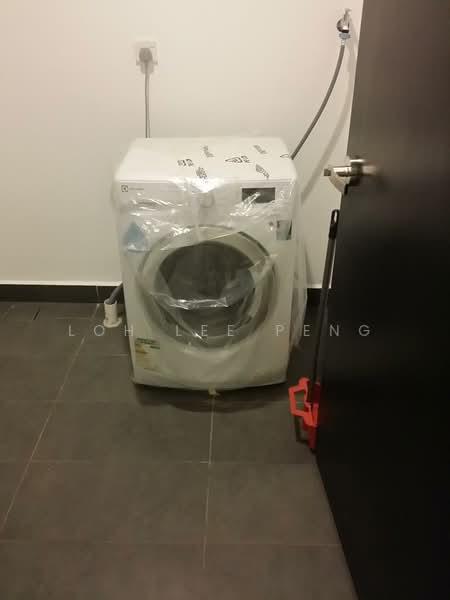 Service Residence for Sale at Setia Sky 88 - Loh Lee Peng - PropertyGuru.com.my