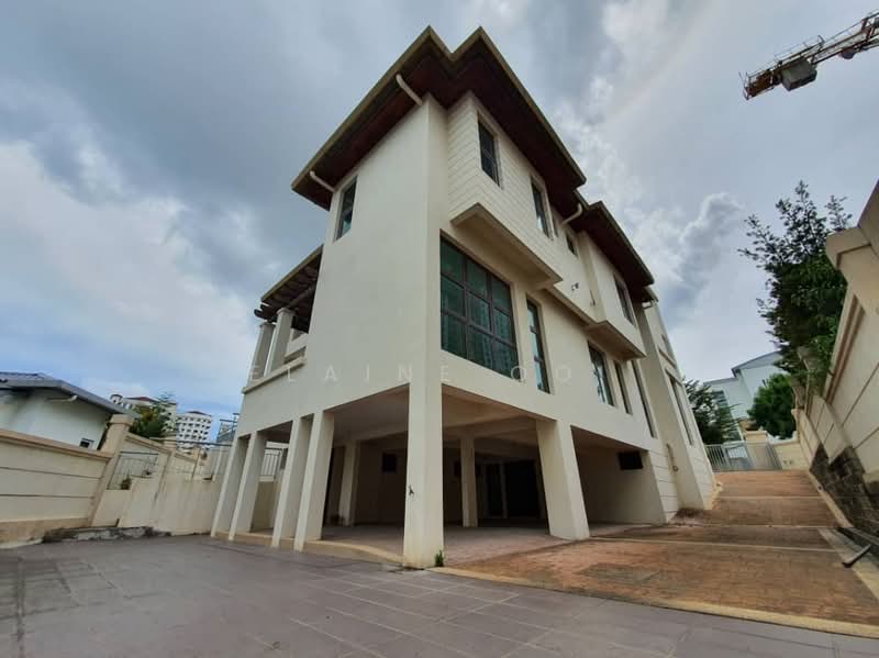 Bungalow for Sale in Batu Uban (Gelugor) - Elaine Ooi - PropertyGuru.com.my