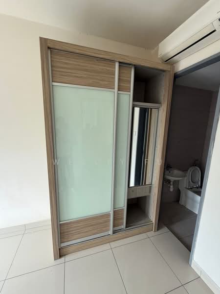 Service Residence for Sale at KL Traders Square - Wesley Fu - Bathroom - PropertyGuru.com.my