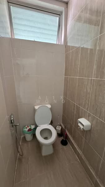 Kedai / Pejabat untuk Disewa di Tanjung Tokong (Penang) - Alex Wong - Bathroom - PropertyGuru.com.my