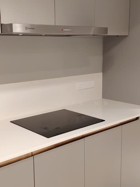 Servis Apartment untuk Disewa di Residensi Solaris Parq - Krystal Ng - Kitchen - PropertyGuru.com.my