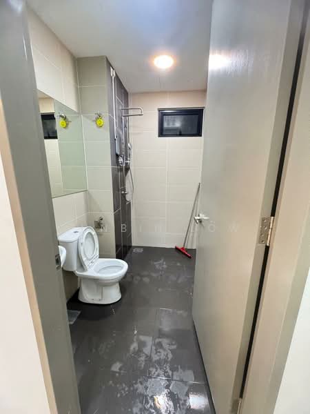 Service Residence for Rent at Zentro Residences Serviced Apartment - Junbin Low - Bathroom - PropertyGuru.com.my