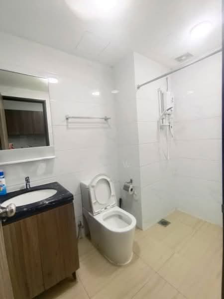 Servis Apartment untuk Dijual di Country Garden Central Park - Jenny Wong - Bathroom - PropertyGuru.com.my