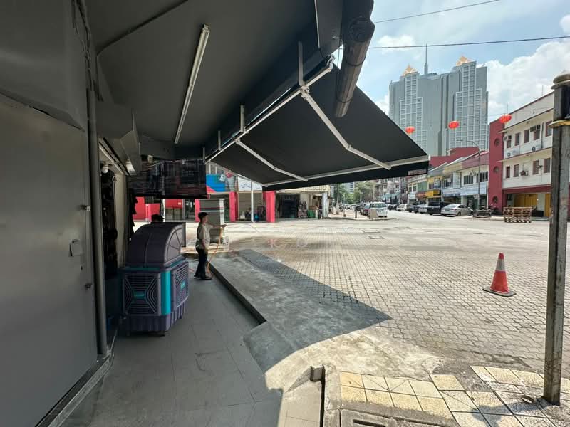 Shop for Sale in Chow Kit (KL City Centre) - CW Kong - Exterior - PropertyGuru.com.my