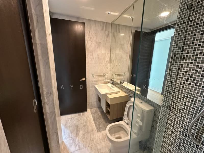 Servis Apartment untuk Disewa di The Elements - Jayden Chik - Bathroom - PropertyGuru.com.my