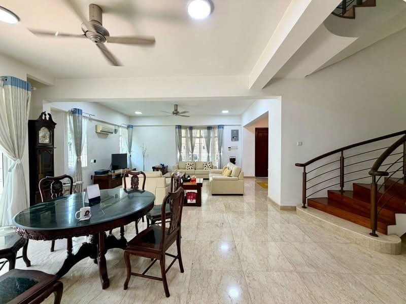 Rumah Berkembar untuk Dijual di Tanjung Bungah (Penang) - Ping Koay - Living Room - PropertyGuru.com.my