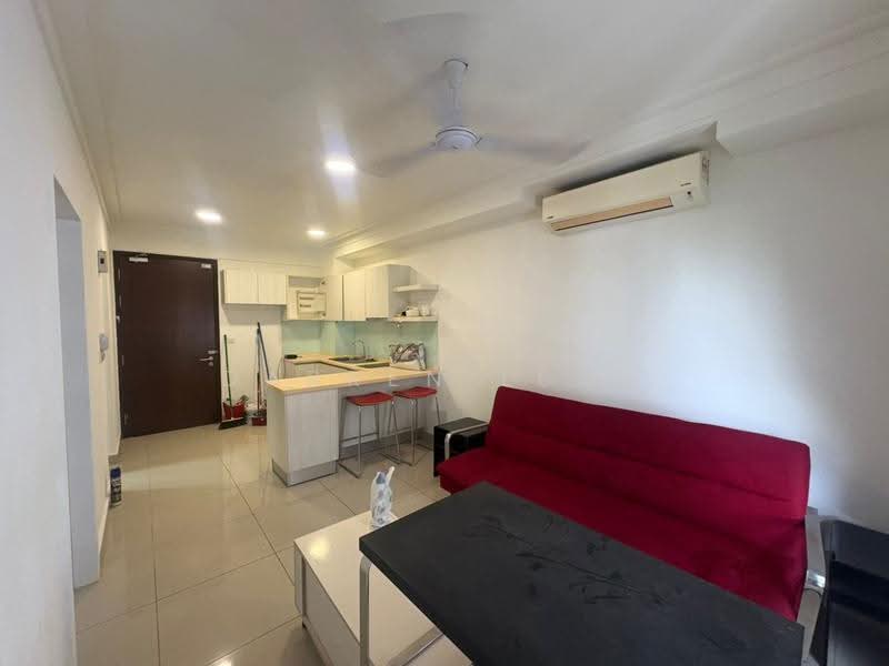 Kediaman Servis untuk Dijual di Solstice @ Pan'gaea - Darren Leon - Living Room - PropertyGuru.com.my
