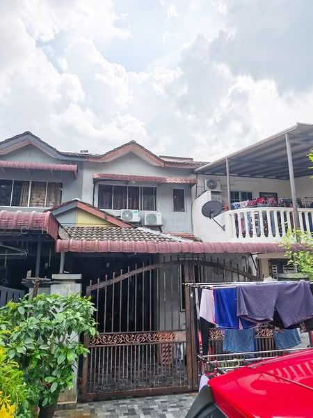 Rumah Teres 2-Tingkat untuk Dijual di Puchong (Selangor) - Chow Kok Toong - Exterior - PropertyGuru.com.my