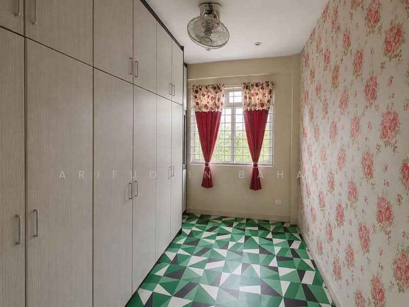 Apartment for Sale at Pangsapuri Seri Mawar - Arifuddin Bahari - Bedroom - PropertyGuru.com.my