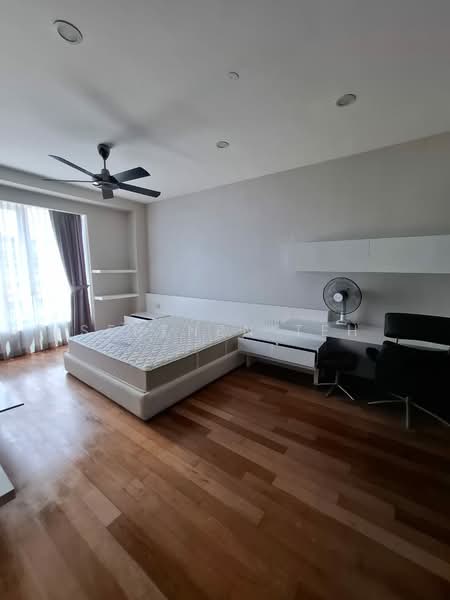 Condominium for Rent at Gurney Paragon - SERENEN TEH - Bedroom - PropertyGuru.com.my