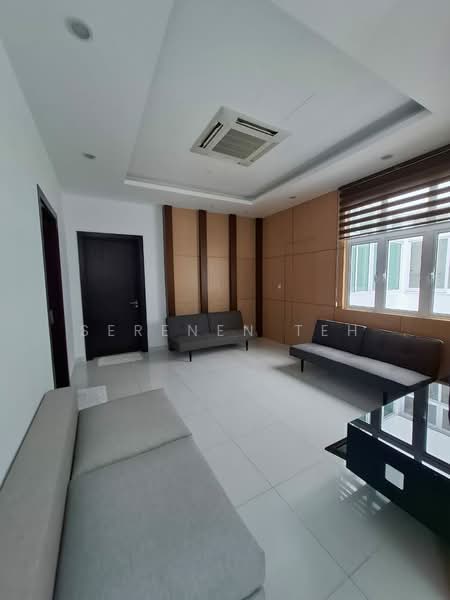 Condominium for Rent at Gurney Paragon - SERENEN TEH - Living Room - PropertyGuru.com.my