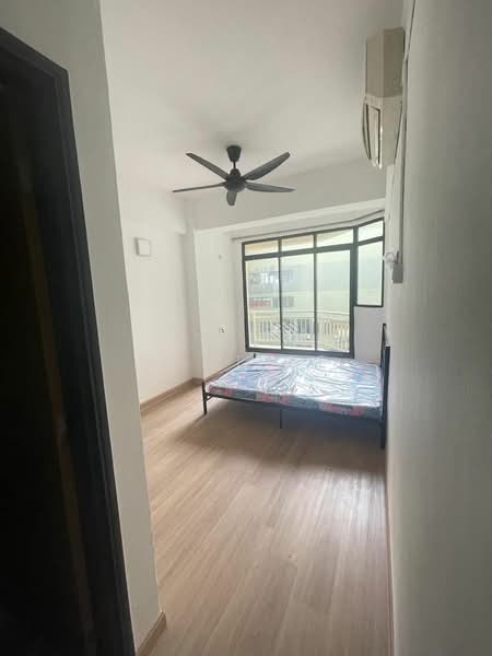 Kondominium untuk Dijual di Midlands Condo - A Ee Ee - Bedroom - PropertyGuru.com.my