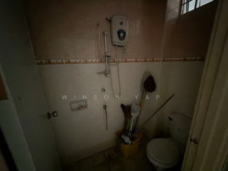 2-storey Terraced House for Sale in Taman Seri Orkid (Skudai) - Winson Yap - Bathroom - PropertyGuru.com.my