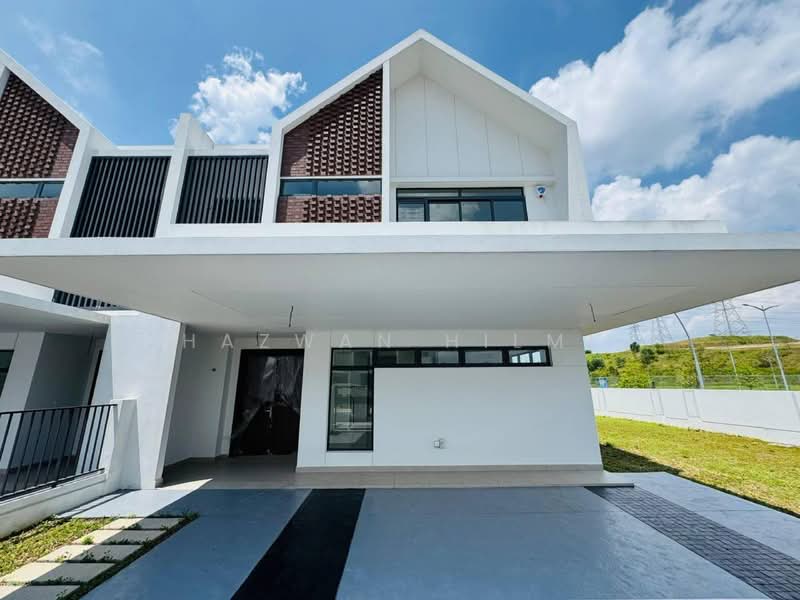 Semi-Detached House for Sale in Elmina (Shah Alam) - Hazwan Hilmi - Exterior - PropertyGuru.com.my