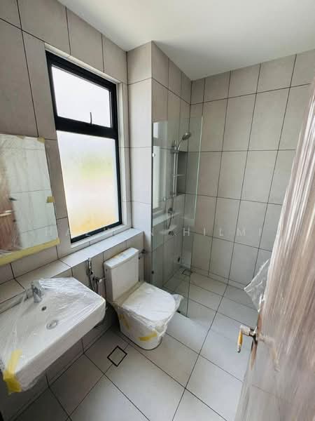 Semi-Detached House for Sale in Elmina (Shah Alam) - Hazwan Hilmi - Bathroom - PropertyGuru.com.my