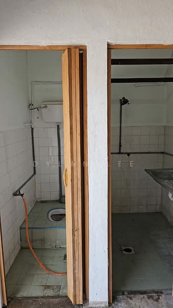 Factory for Rent in Bukit Minyak (Penang) - Dylan Lee - Bathroom - PropertyGuru.com.my