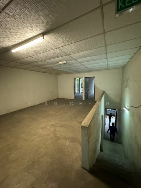 Shop / Office for Rent in Taman Bukit Minyak (Bukit Minyak) - Yzan Cheng - Interior - PropertyGuru.com.my