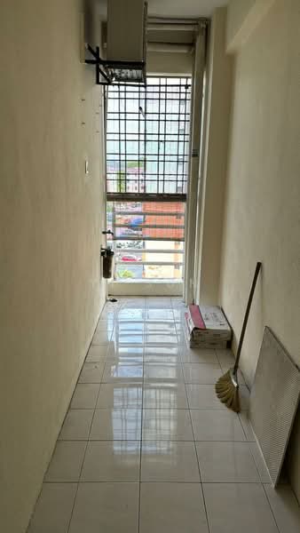 Condominium for Rent at Vista Millennium Condominium - Yi Jun - Balcony - PropertyGuru.com.my