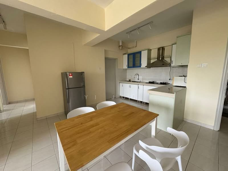 Condominium for Rent at Vista Millennium Condominium - Yi Jun - Kitchen - PropertyGuru.com.my