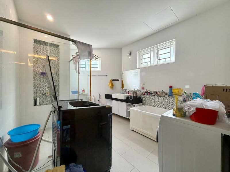 3-storey Terraced House for Sale in Tanjung Bungah (Penang) - Ping Koay - Bathroom - PropertyGuru.com.my