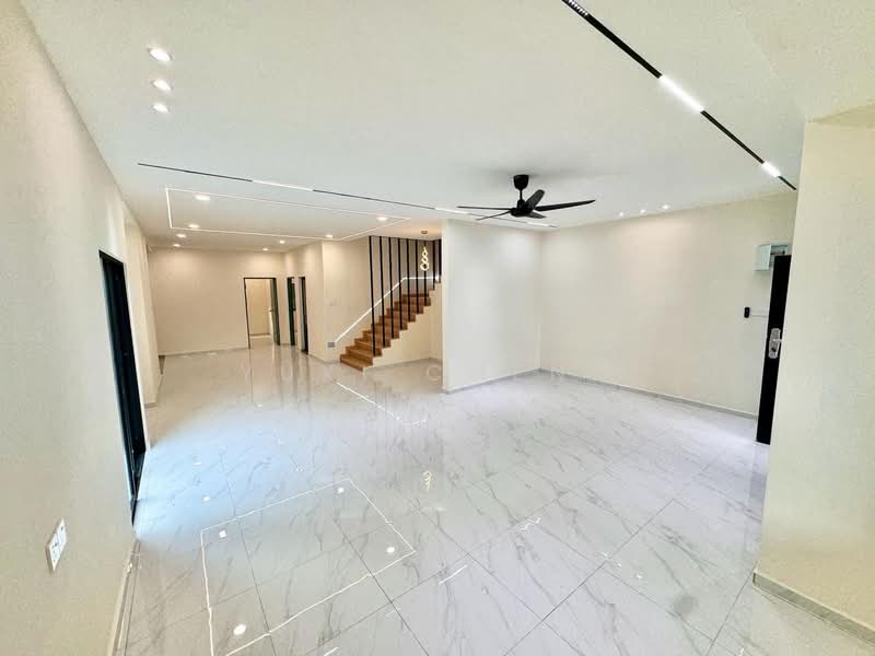 Rumah Berkembar untuk Dijual di Taman Sentosa (Johor Bahru) - Yuki Cheng - PropertyGuru.com.my