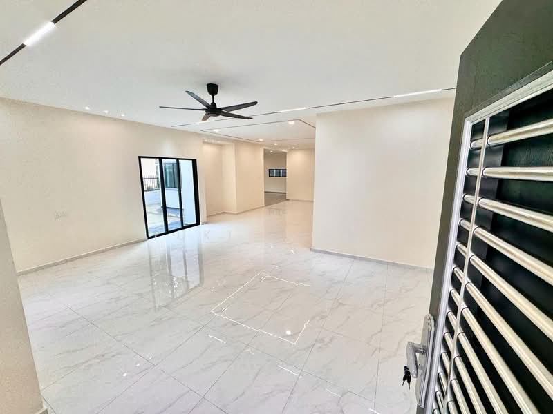 Rumah Berkembar untuk Dijual di Taman Sentosa (Johor Bahru) - Yuki Cheng - PropertyGuru.com.my