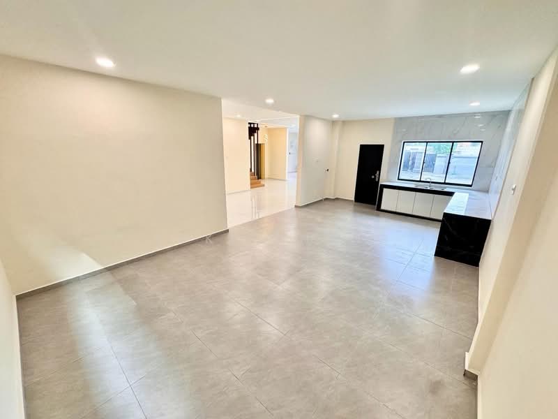 Rumah Berkembar untuk Dijual di Taman Sentosa (Johor Bahru) - Yuki Cheng - PropertyGuru.com.my