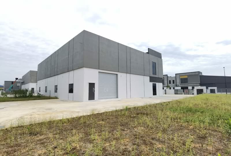 Semi-D Factory for Rent in Rawang (Selangor) - Jing Foo - Exterior - PropertyGuru.com.my