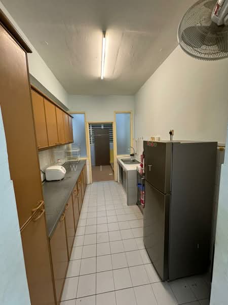 Kondominium untuk Dijual di Kelana Puteri - Wei Kit - Kitchen - PropertyGuru.com.my