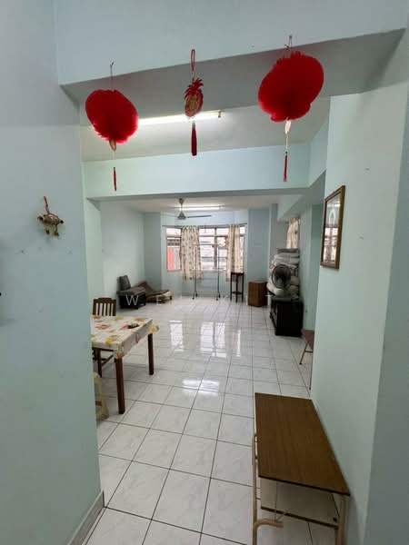 Kondominium untuk Dijual di Kelana Puteri - Wei Kit - Living Room - PropertyGuru.com.my