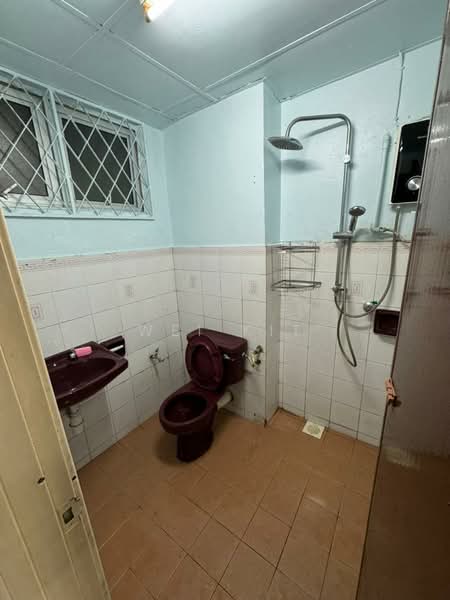Kondominium untuk Dijual di Kelana Puteri - Wei Kit - Bathroom - PropertyGuru.com.my