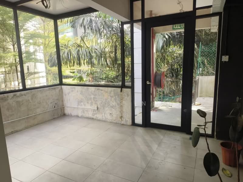 Shop for Rent in Bukit Bintang (KL City Centre) - Simone Ngo - Balcony - PropertyGuru.com.my