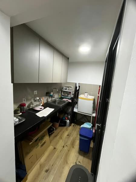 Pejabat untuk Disewa di Mutiara Central (Cheras) - Deckson Tan - Kitchen - PropertyGuru.com.my