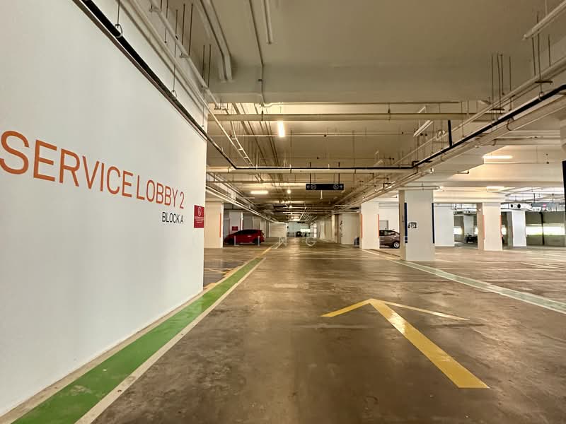 Shop / Office for Rent in Taman Sains Selangor (Kota Damansara) - Pui Ling Lee - Car Park - PropertyGuru.com.my